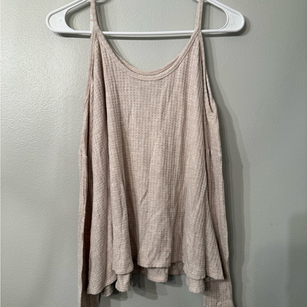 Abercrombie & Fitch Beige Long Sleeve Tee